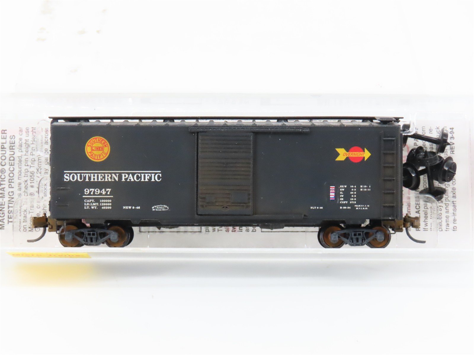 N Scale Micro-Trains MTL 20090 SP Southern Pacific 40' Boxcar #97947 Weathered