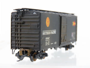 N Scale Micro-Trains MTL 20090 SP Southern Pacific 40' Boxcar #97947 Weathered