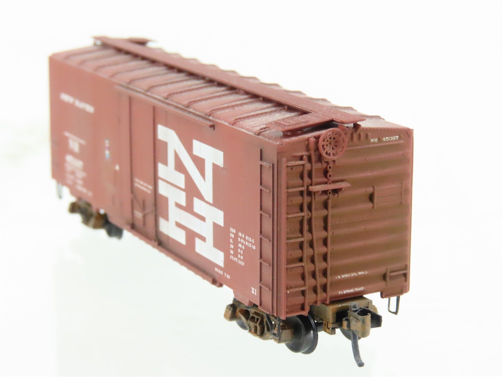 N Scale Micro-Trains MTL 21250 NH New Haven 40' Boxcar #45097 Weathered