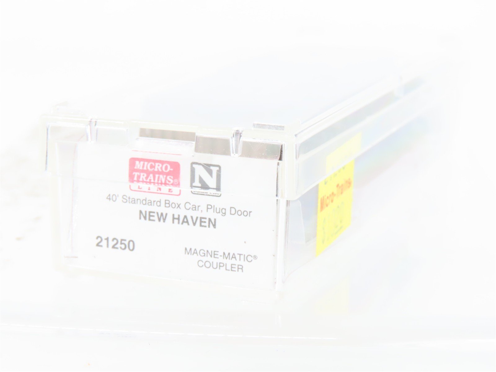 N Scale Micro-Trains MTL 21250 NH New Haven 40' Boxcar #45097 Weathered