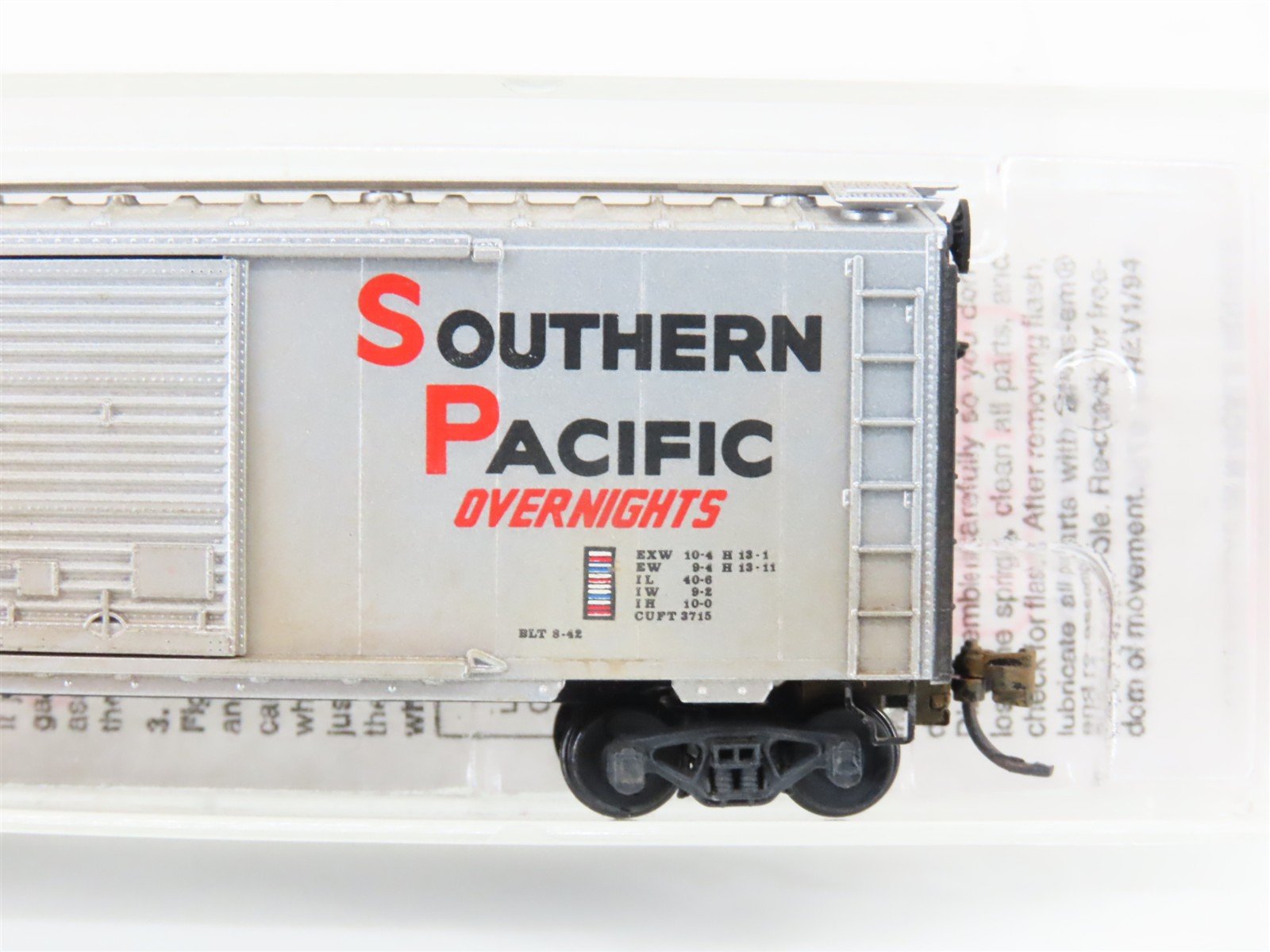 N Scale Micro-Trains MTL 20090 Southern Pacific 40' Boxcar #163324 Weathered
