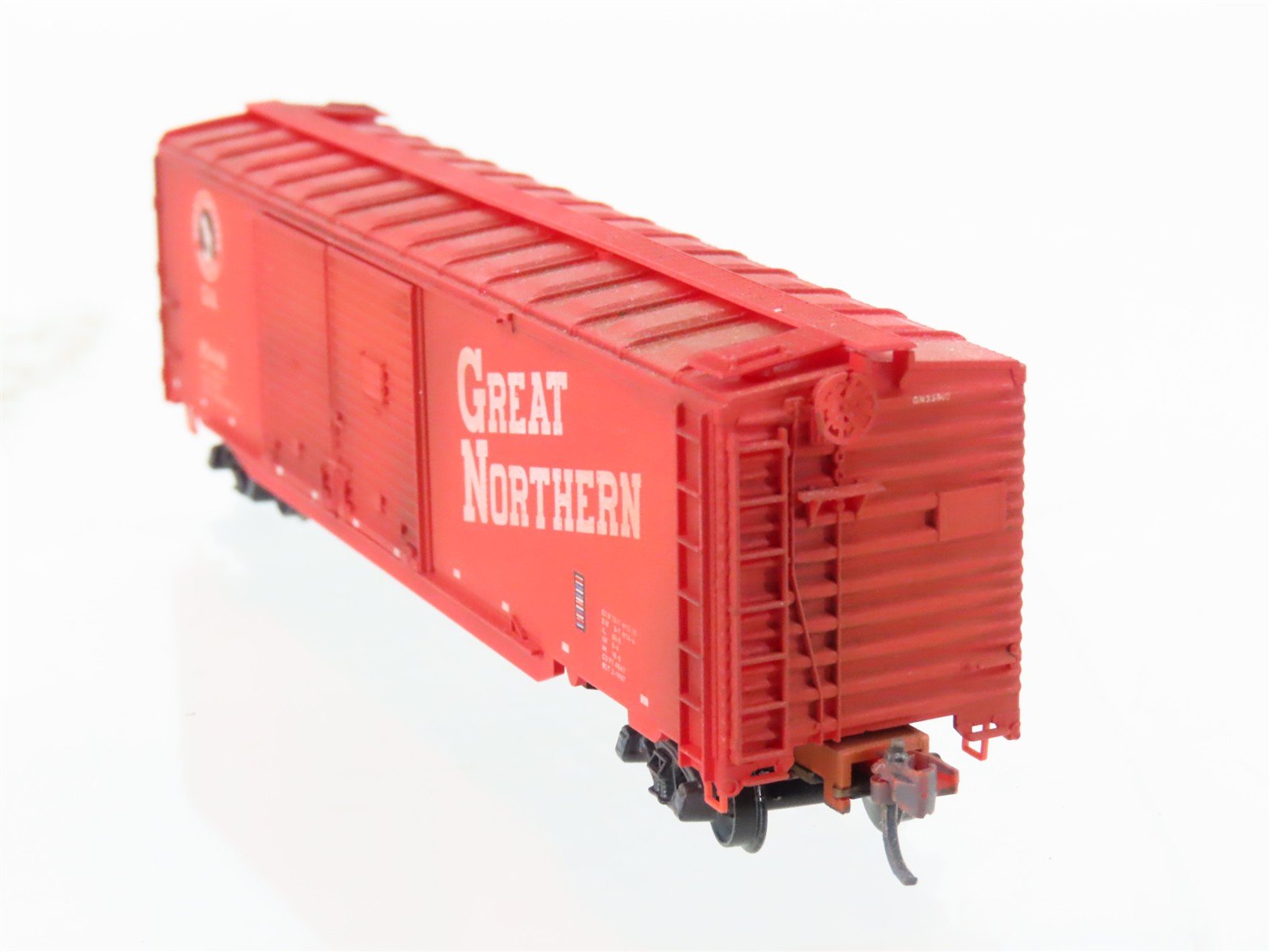 N Scale Micro-Trains MTL 78020 GN Great Northern 50' Boxcar #35449 Weathered