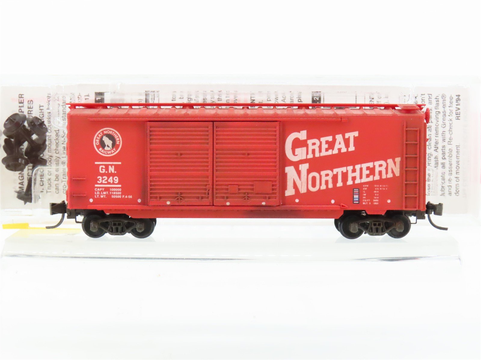 N Scale Micro-Trains MTL 23060 GN Great Northern 40' Boxcar #3249 Weathered