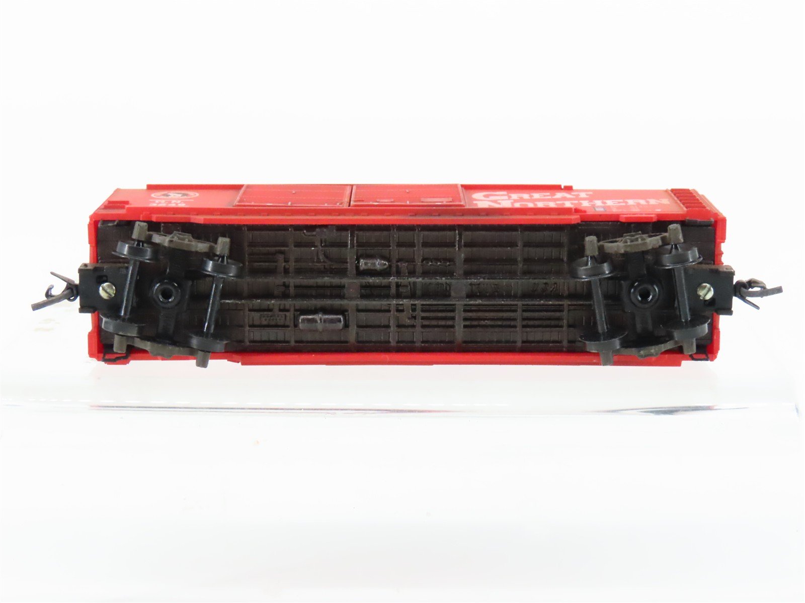 N Scale Micro-Trains MTL 23060 GN Great Northern 40' Boxcar #3249 Weathered