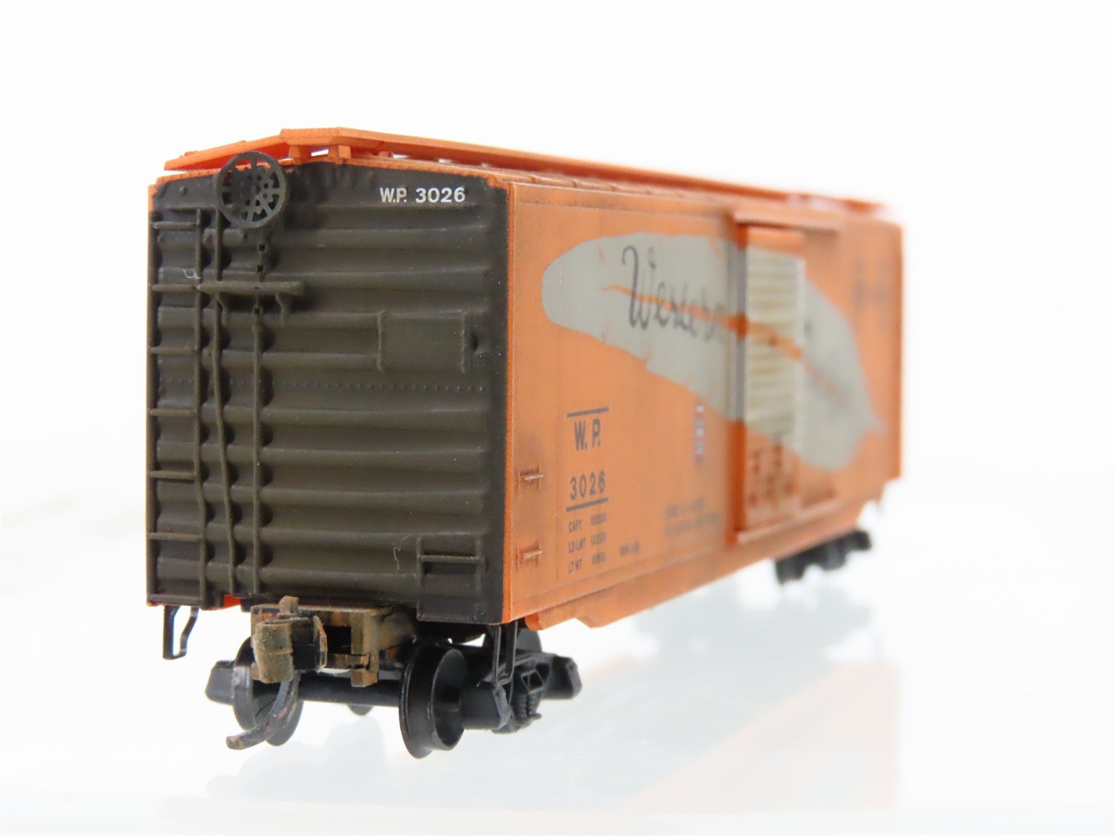 N Scale Micro-Trains MTL 03100290 WP Western Pacific 50' Boxcar #3026 Weathered