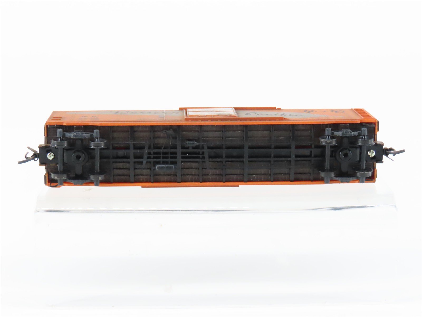 N Scale Micro-Trains MTL 03100290 WP Western Pacific 50' Boxcar #3026 Weathered