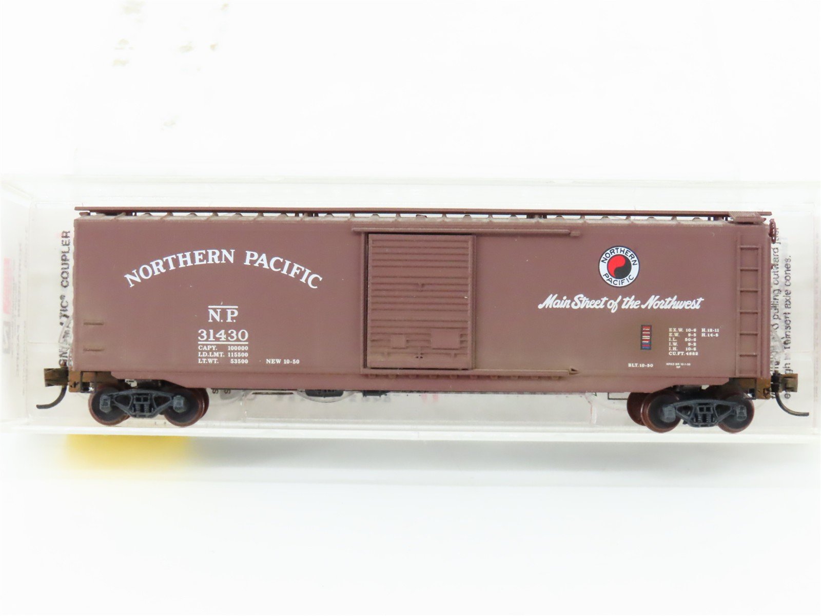 N Scale Micro-Trains MTL 31060 NP Northern Pacific 50' Boxcar #31430 Weathered