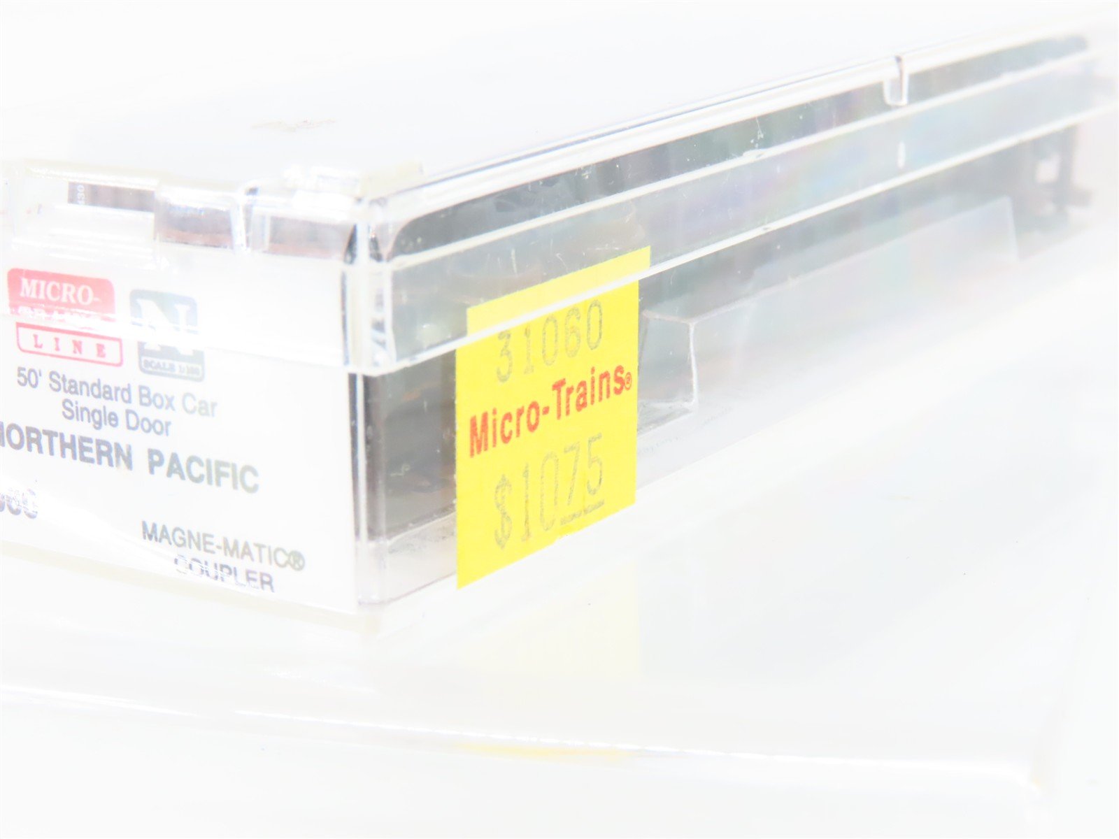 N Scale Micro-Trains MTL 31060 NP Northern Pacific 50' Boxcar #31430 Weathered