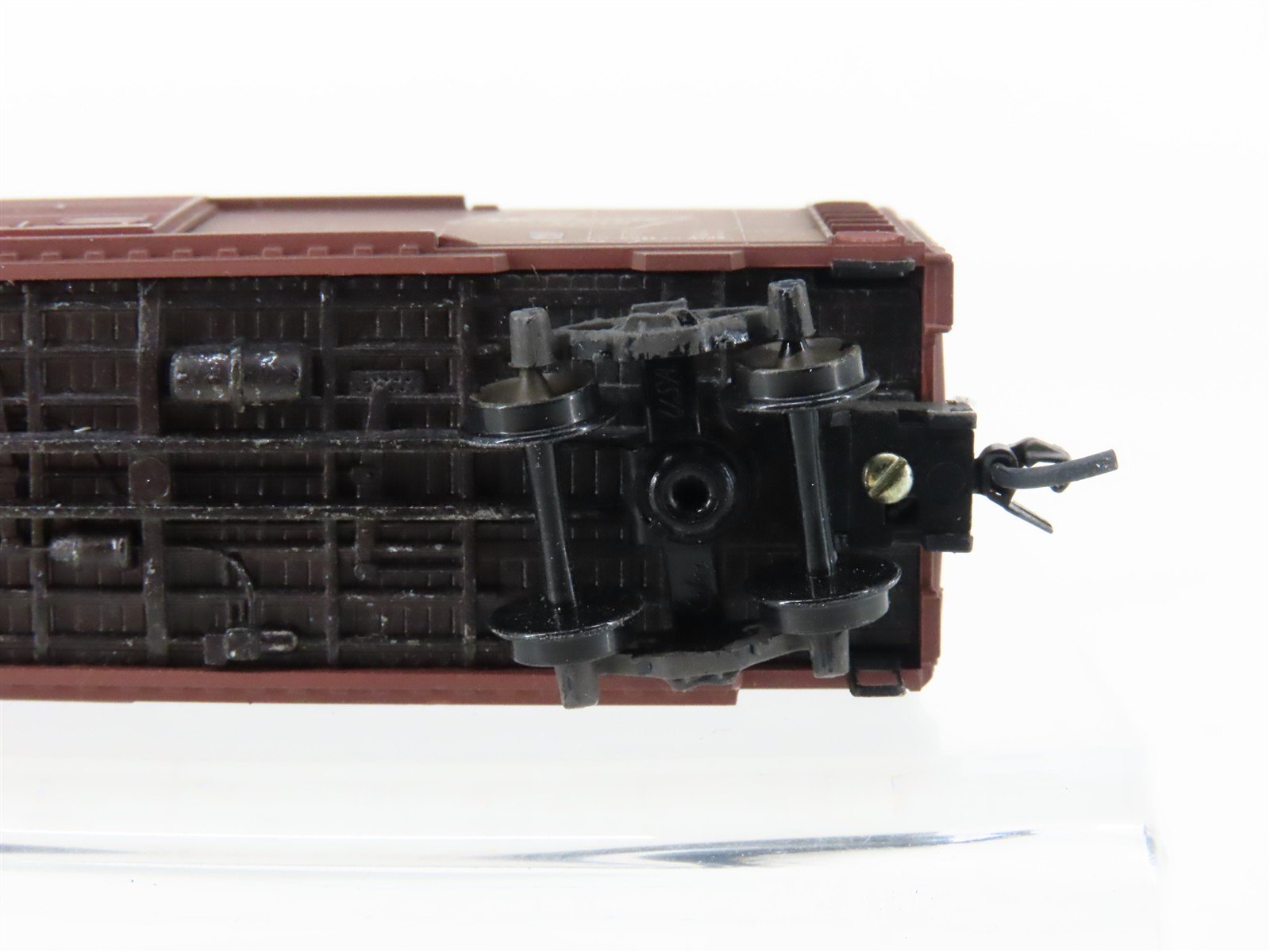 N Scale Micro-Trains MTL 22180 MILW Milwaukee Road 40' Boxcar #22938 Weathered