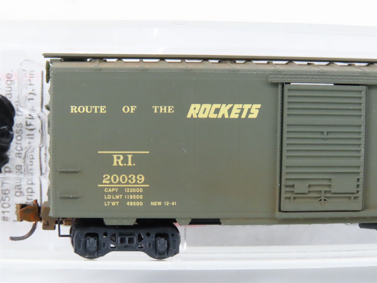 N Scale Micro-Trains MTL 20566 RI Rock Island 40' Boxcar #20039 Weathered