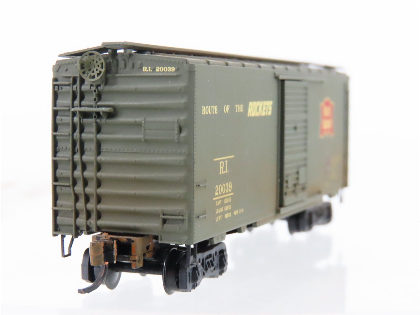 N Scale Micro-Trains MTL 20566 RI Rock Island 40' Boxcar #20039 Weathered