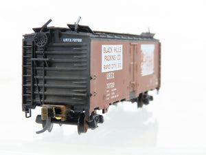 N Micro-Trains MTL 59530 URTC Black Hills Packing Reefer 40' #20039 Weathered