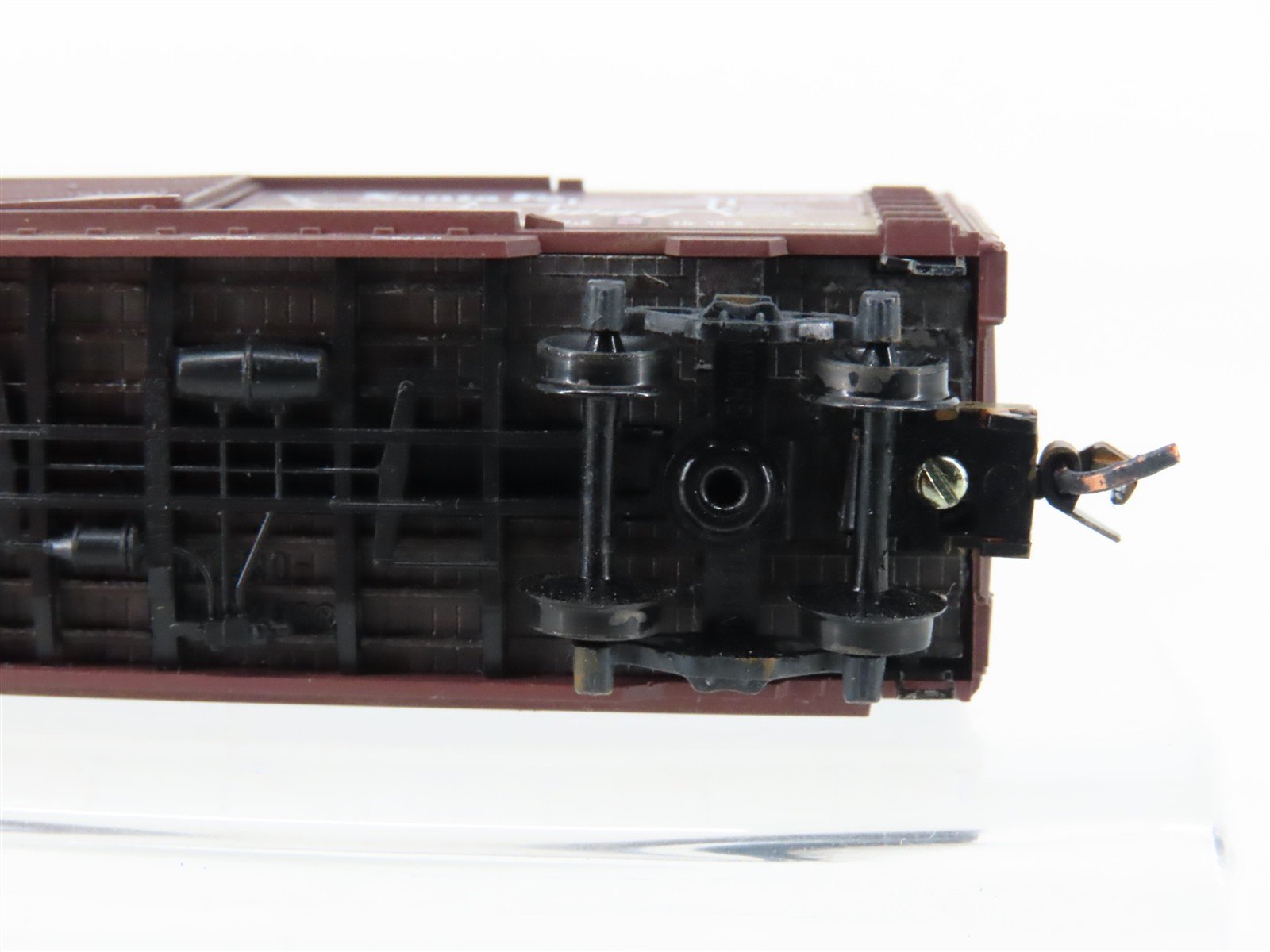 N Scale Micro-Trains MTL 23290 ATSF Santa Fe 40' Boxcar #64279 Weathered