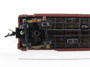 N Scale Micro-Trains MTL 22040 NP Northern Pacific 40' Boxcar #8292 Weathered