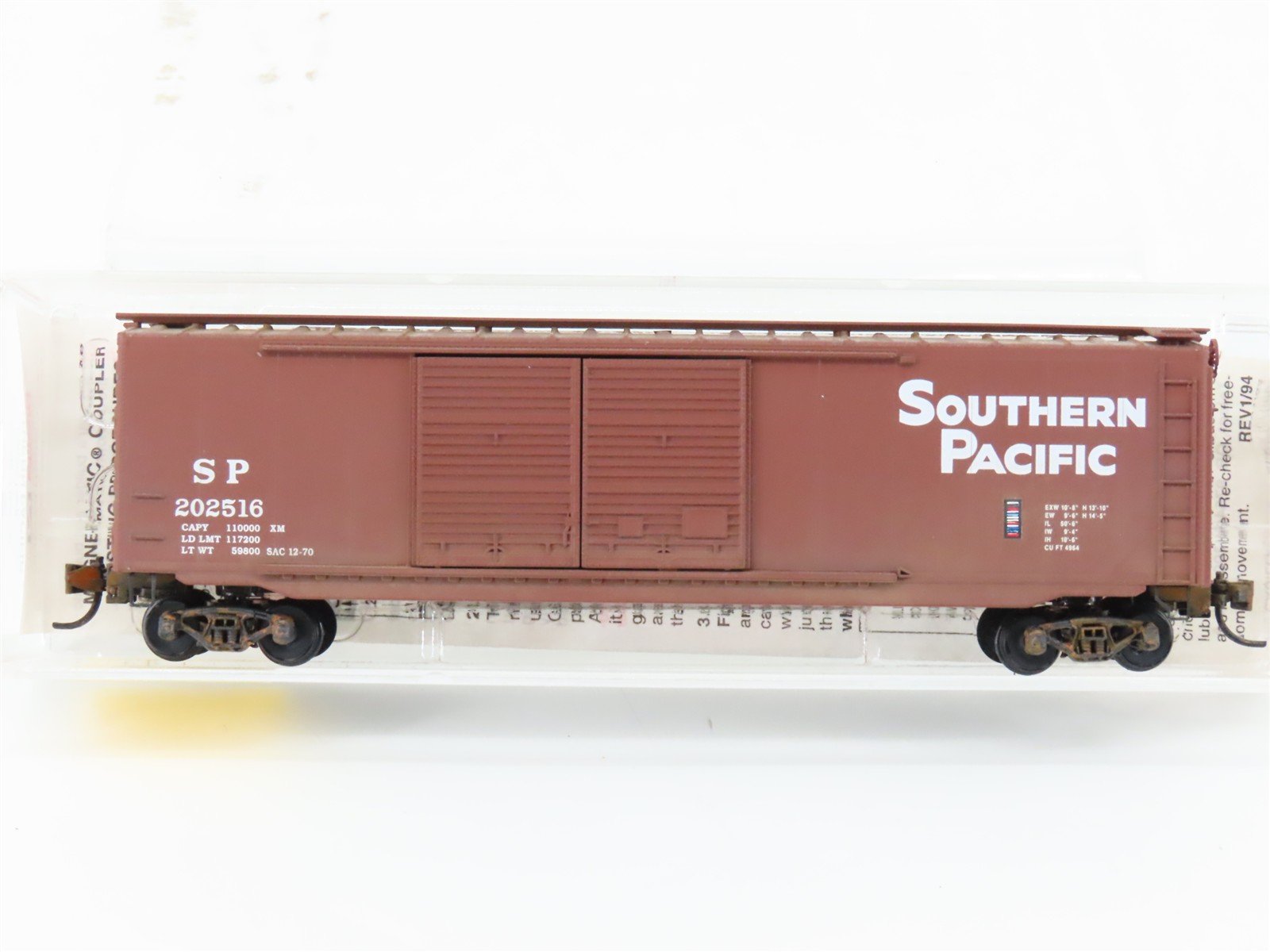 N Scale Micro-Trains MTL 34050 SP Southern Pacific 50' Boxcar #202516 Weathered