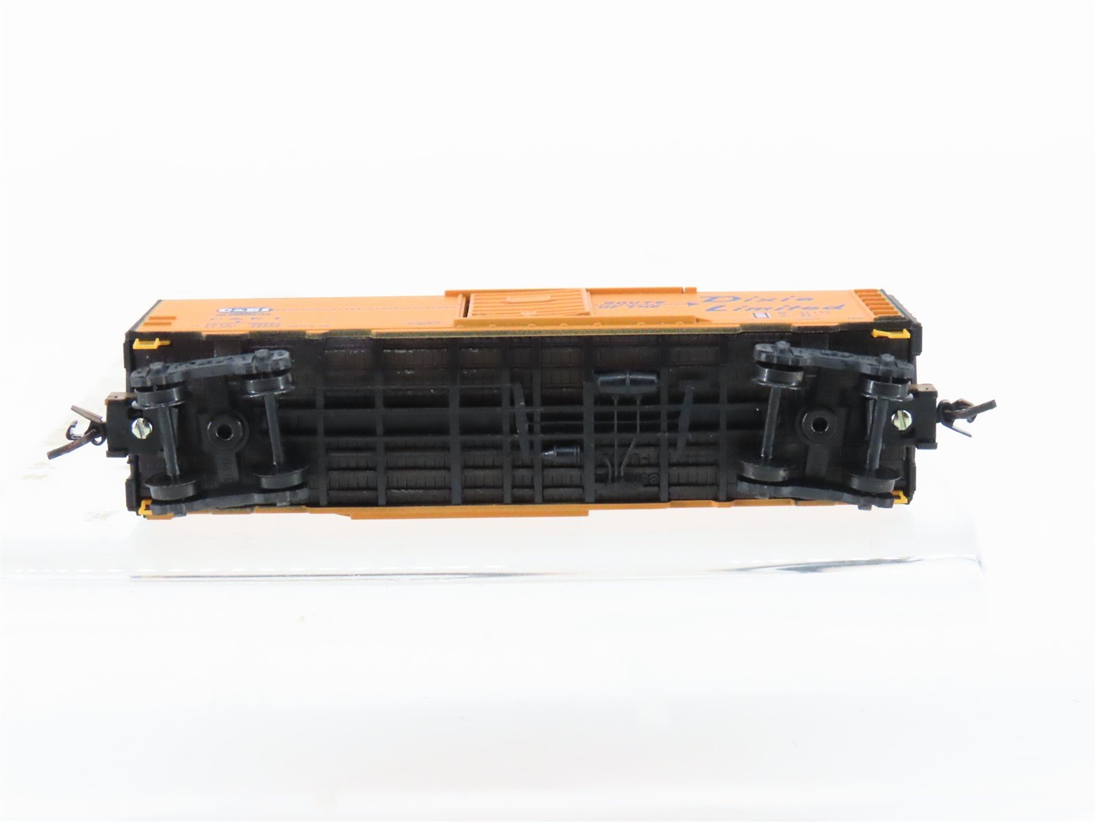 N Micro-Trains 20701 C&EI Chicago & Eastern Illinois 40' Boxcar #1 Weathered