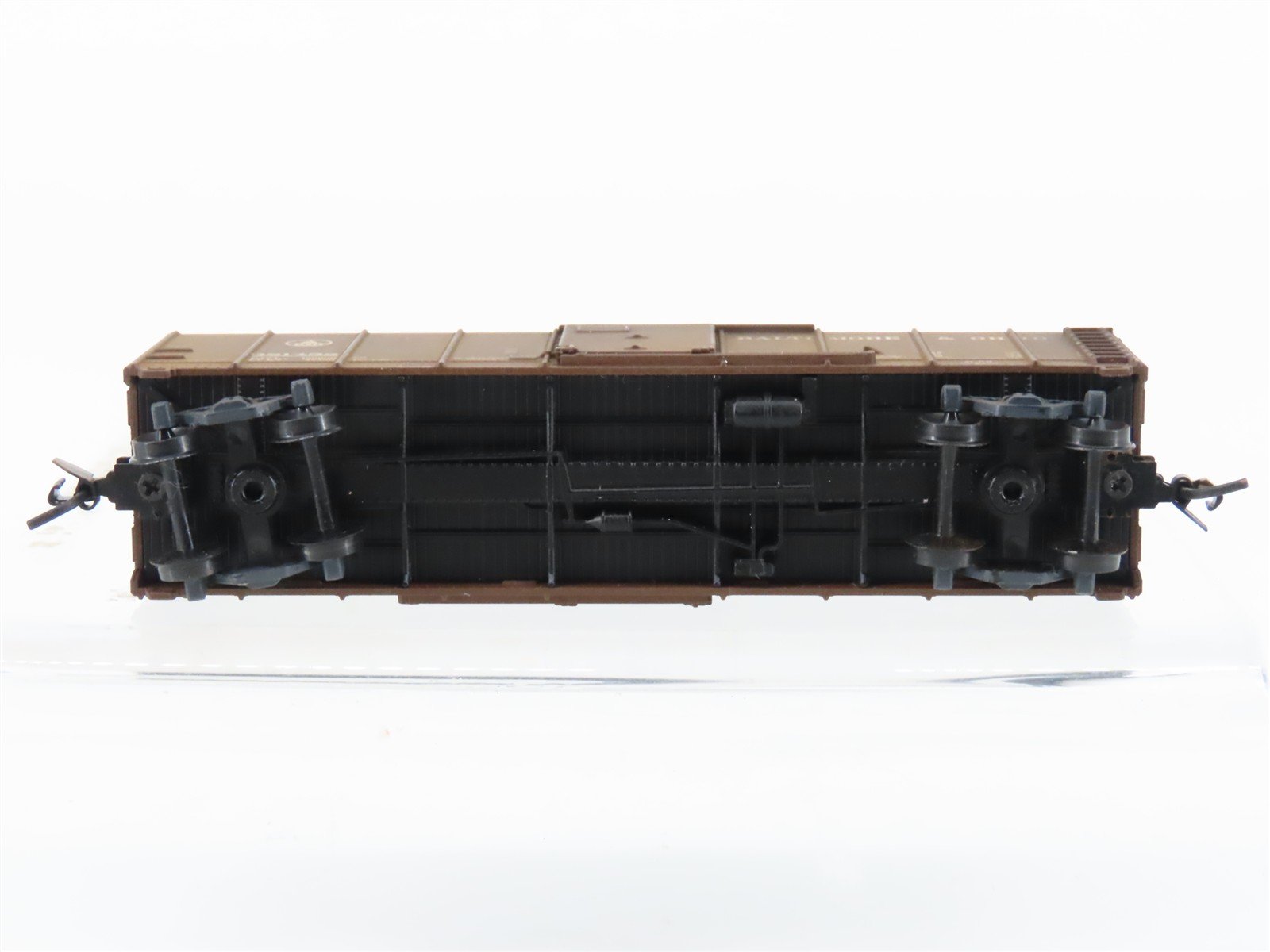 N Scale Micro-Trains 20346/1 B&O Baltimore & Ohio 40' Boxcar #381452 Weathered
