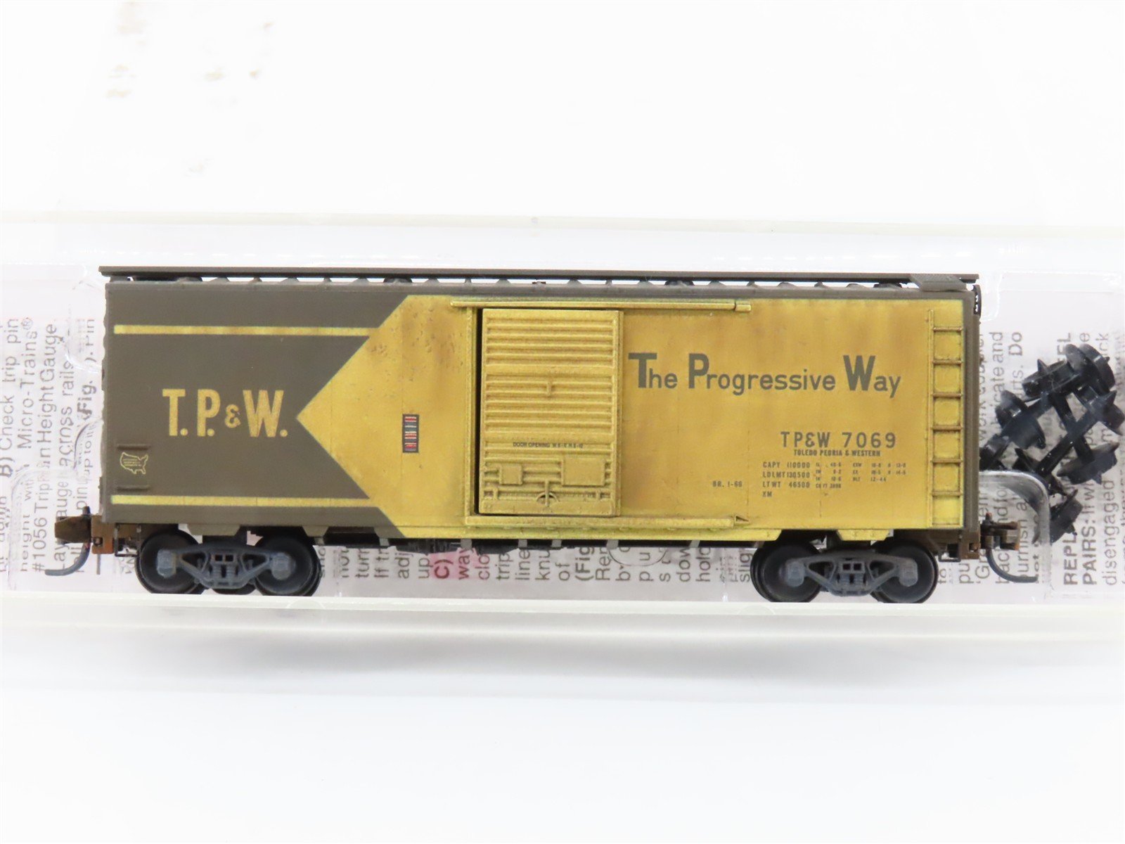 N Micro-Trains 02000716 TP&W Toledo Peoria Western 40' Boxcar #7069 Weathered