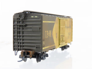 N Micro-Trains 02000716 TP&W Toledo Peoria Western 40' Boxcar #7069 Weathered