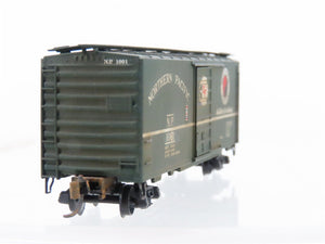 N Scale Micro-Trains MTL 20236 NP Northern Pacific 40' Boxcar #1061 Weathered