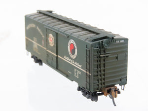 N Scale Micro-Trains MTL 20236 NP Northern Pacific 40' Boxcar #1061 Weathered