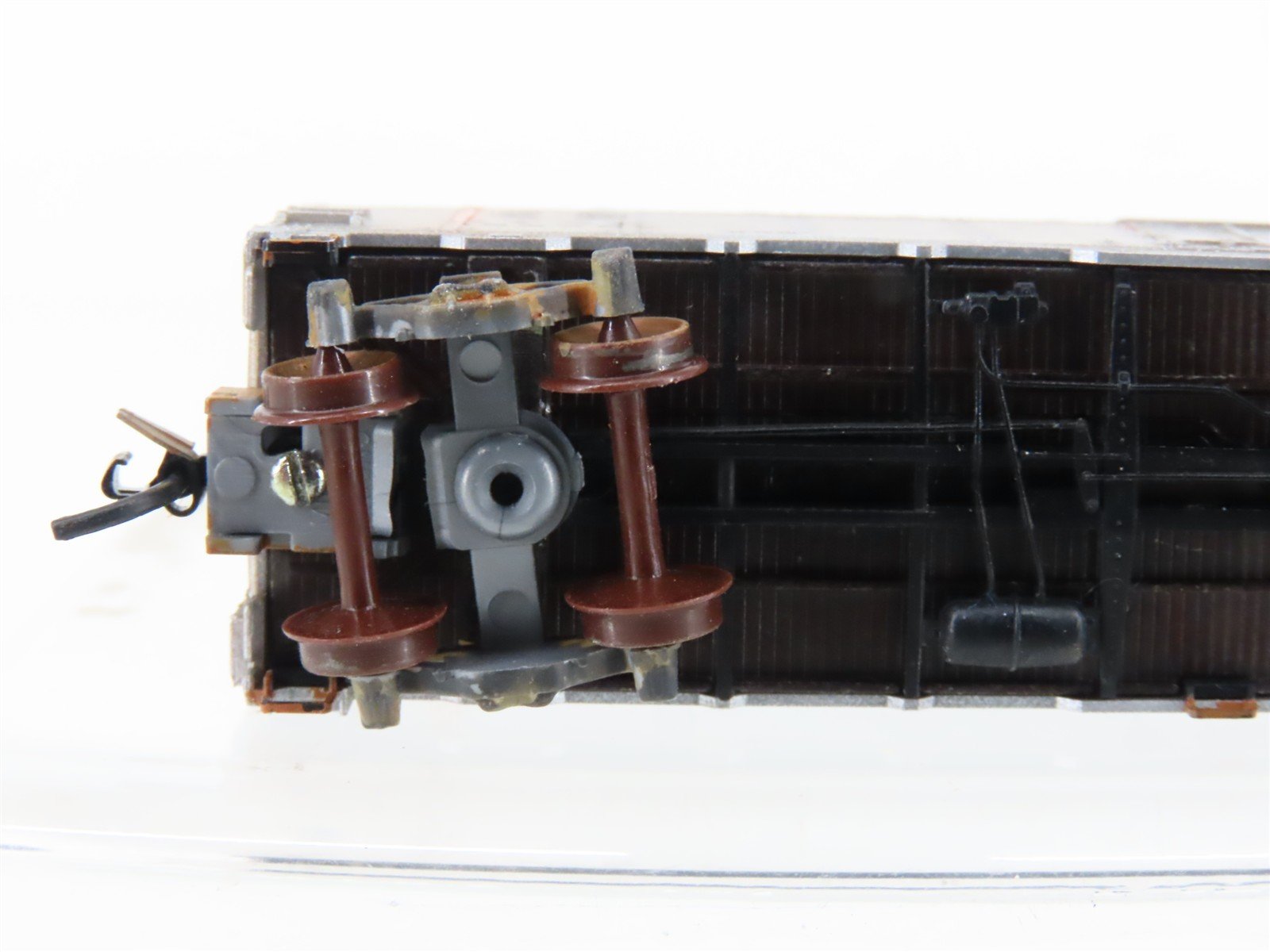 N Scale Micro-Trains MTL 59030 ATSF Santa Fe 40' Ice Reefer #188457 Weathered