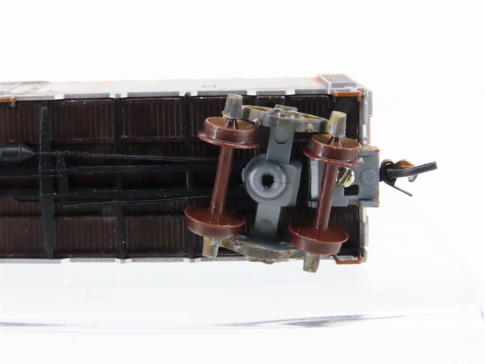 N Scale Micro-Trains MTL 59030 ATSF Santa Fe 40' Ice Reefer #188457 Weathered
