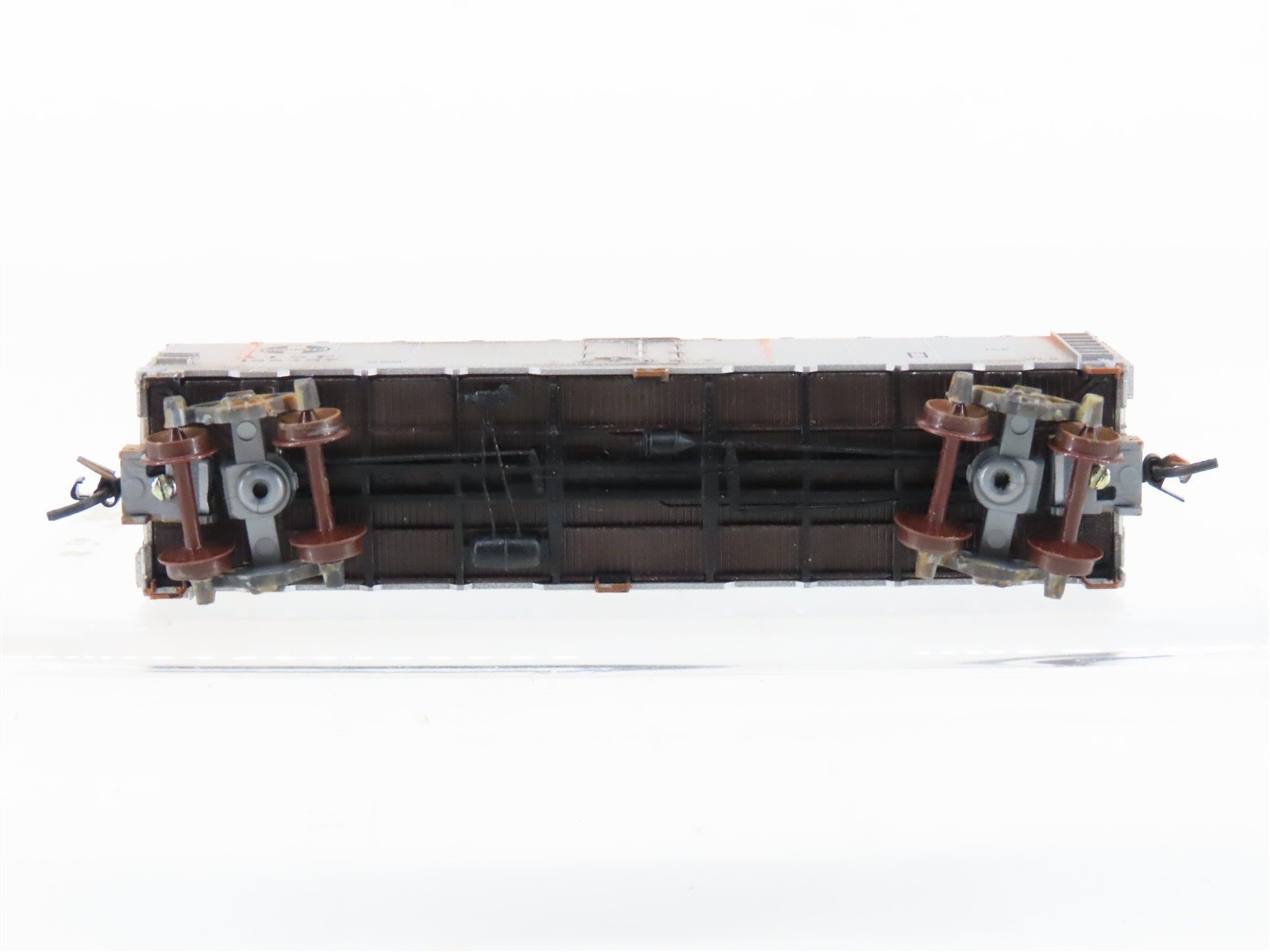 N Scale Micro-Trains MTL 59030 ATSF Santa Fe 40' Ice Reefer #188457 Weathered