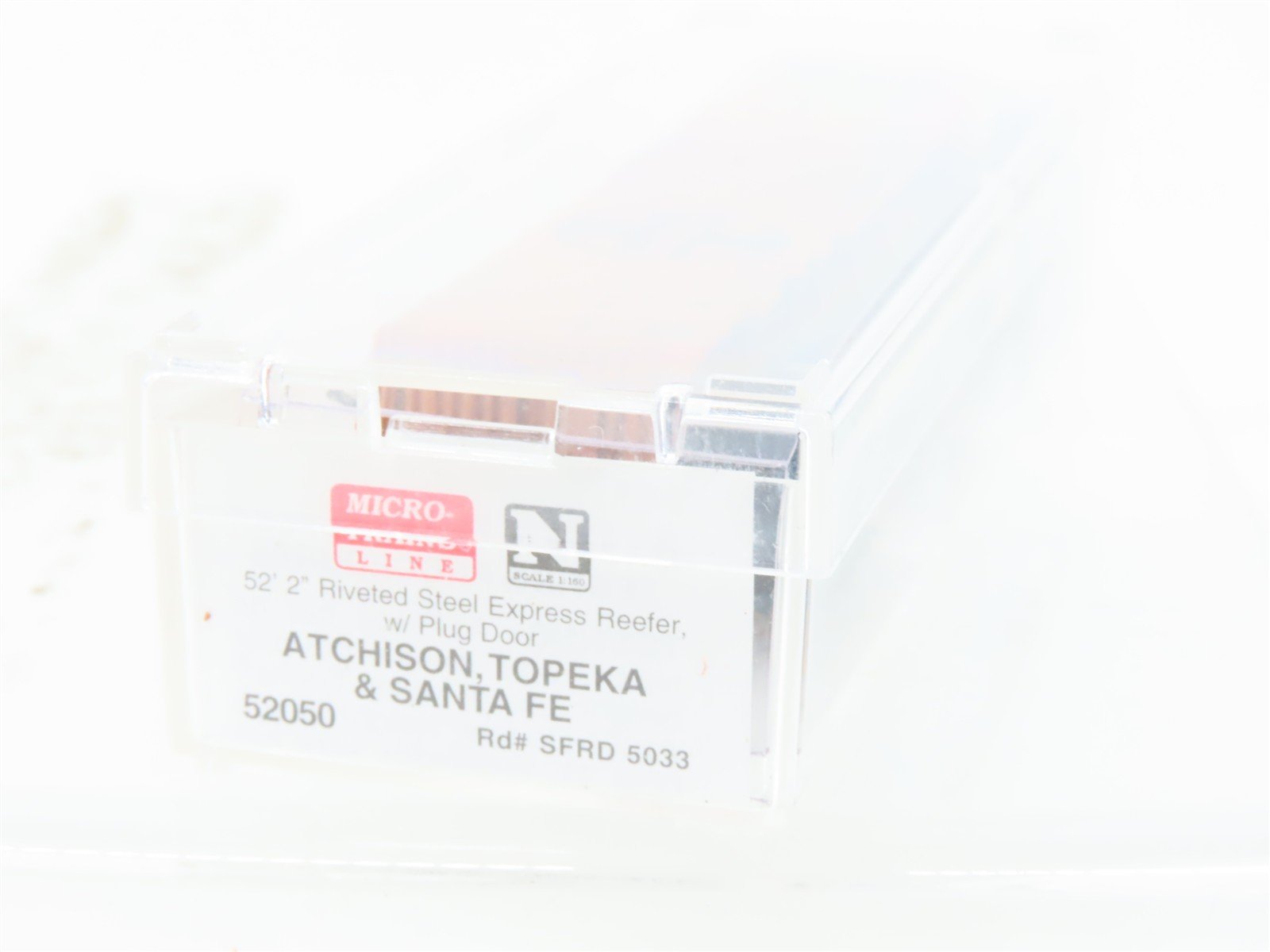 N Scale Micro-Trains MTL 52050 SFRD Santa Fe 52' Reefer #5033 Weathered