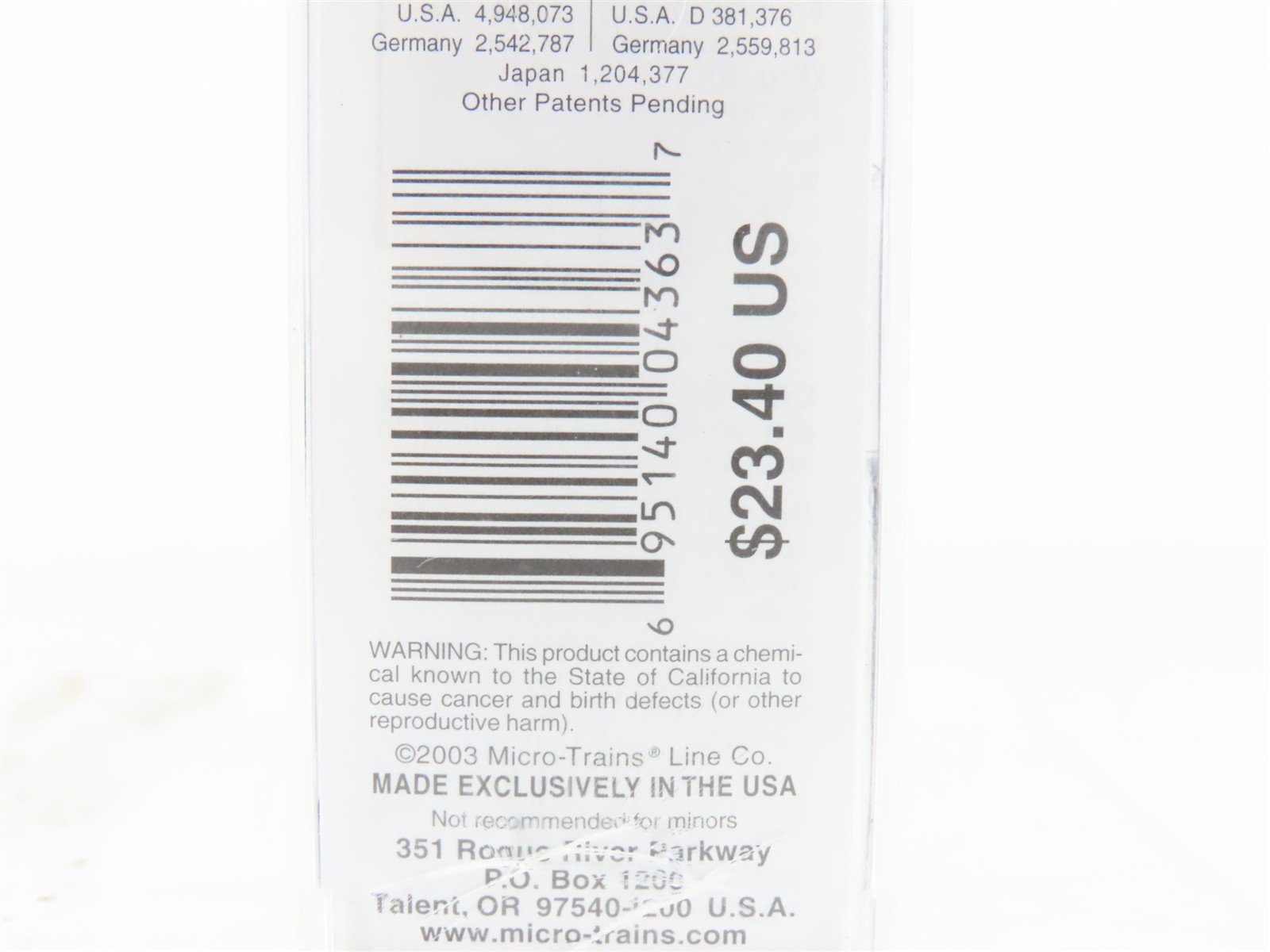 N Scale Micro-Trains MTL 70010 PFE Pacific Fruit 51' Reefer #302113 Weathered