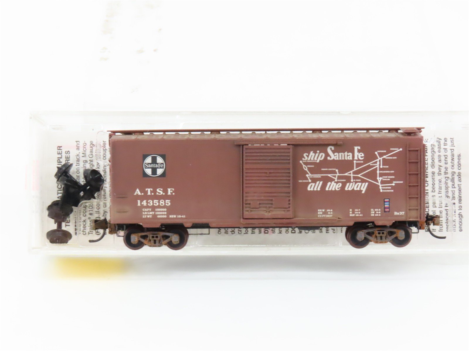 N Scale Micro-Trains MTL 20060 ATSF Santa Fe 40' Boxcar #143585 Weathered