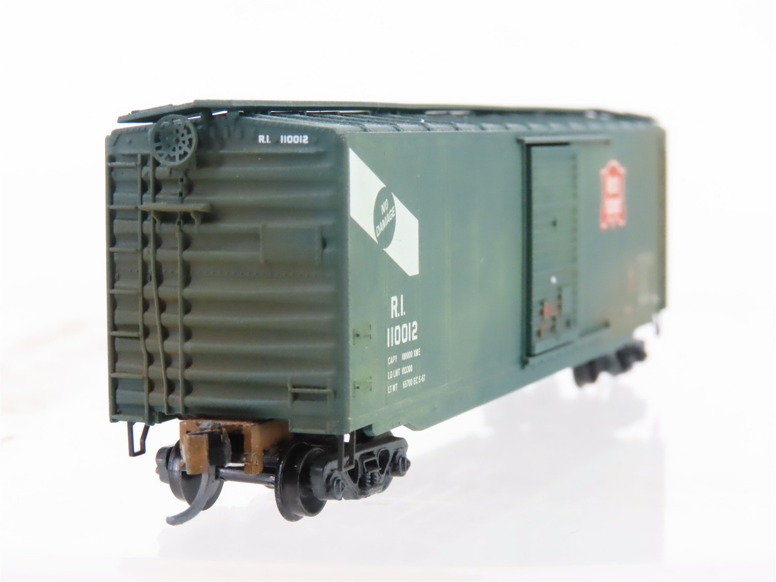 N Scale Micro-Trains MTL 31300 RI Rock Island 50' Boxcar #110012 Weathered
