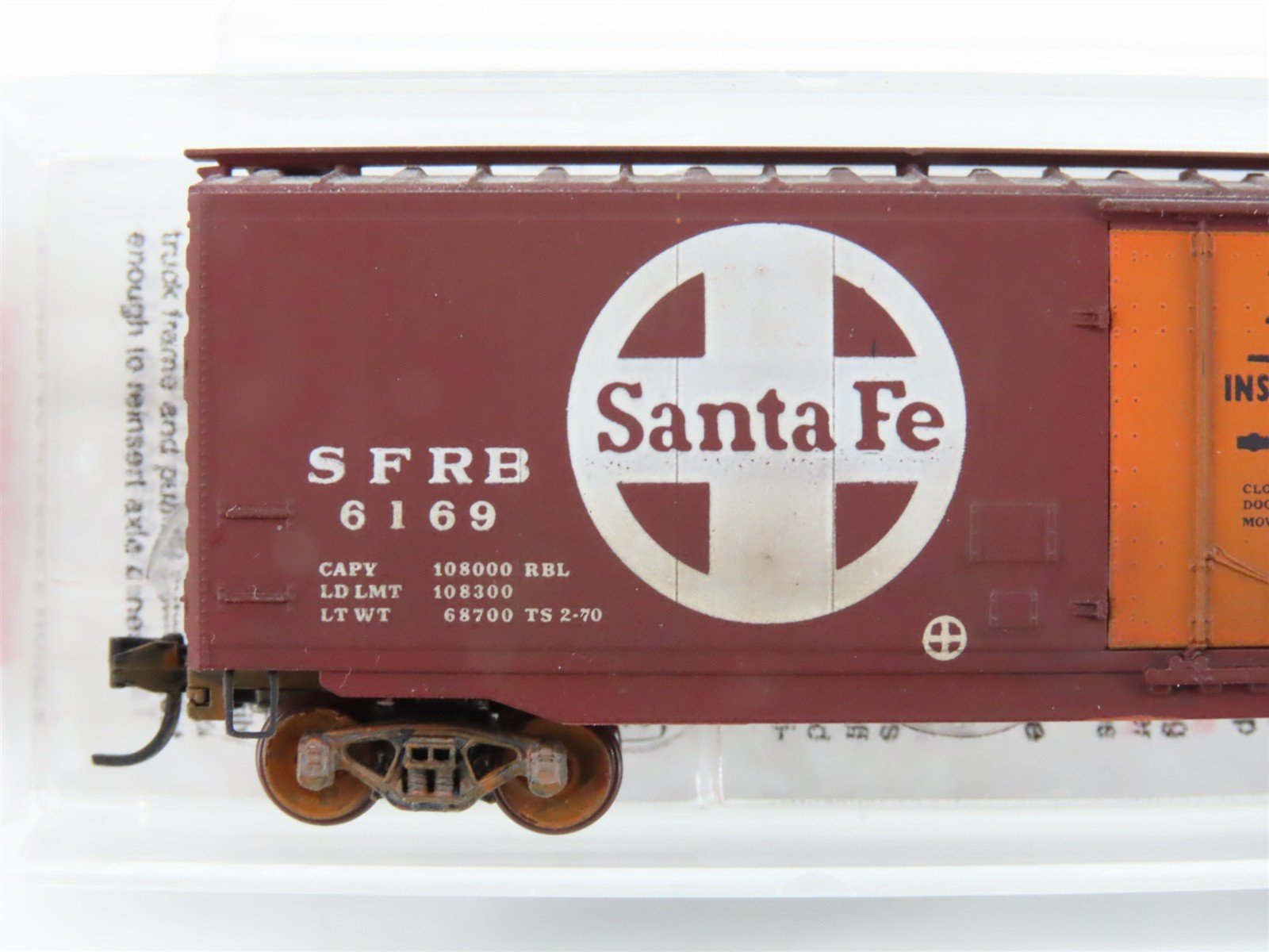 N Scale Micro-Trains MTL 32350 SFRD Santa Fe 50' Boxcar #6169 Weathered