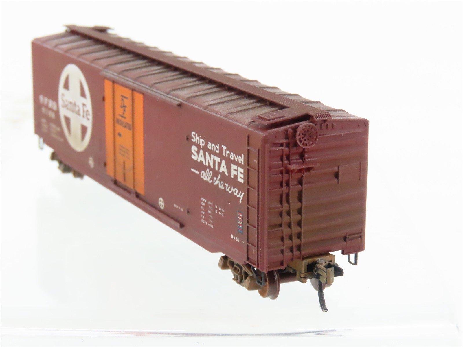 N Scale Micro-Trains MTL 32350 SFRD Santa Fe 50' Boxcar #6169 Weathered