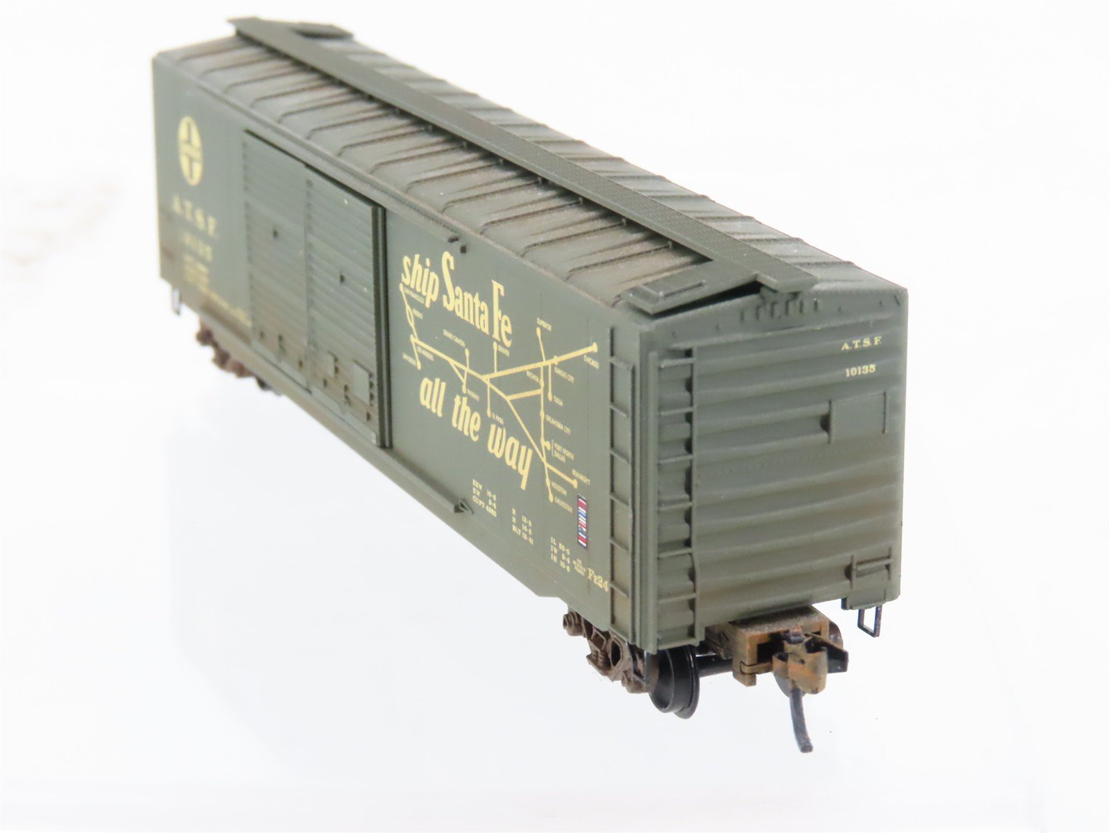 N Scale Micro-Trains MTL 34290 ATSF Santa Fe 50' Boxcar #10135 Weathered