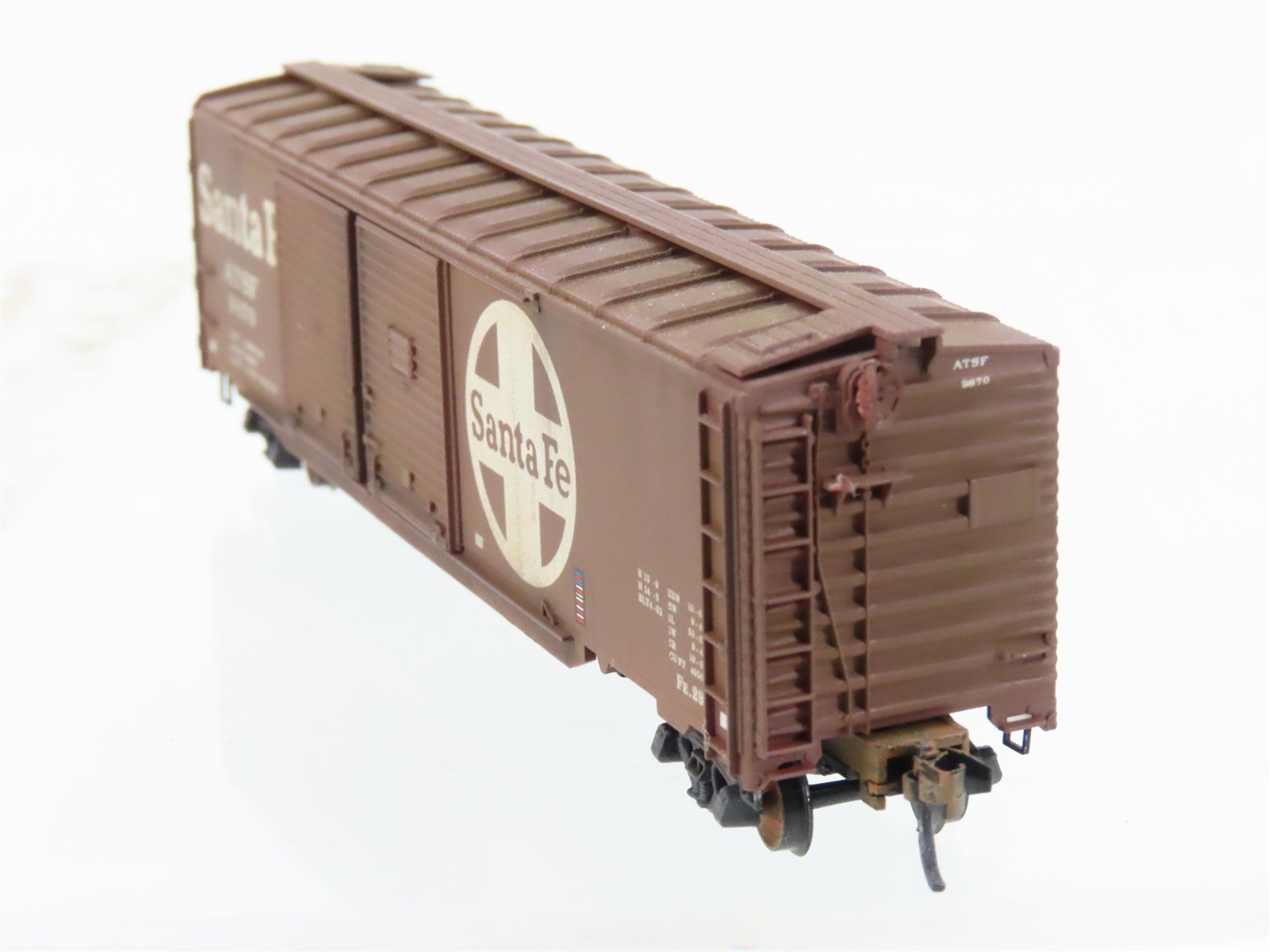 N Scale Micro-Trains MTL 78060 ATSF Santa Fe 50' Boxcar #9870 Weathered