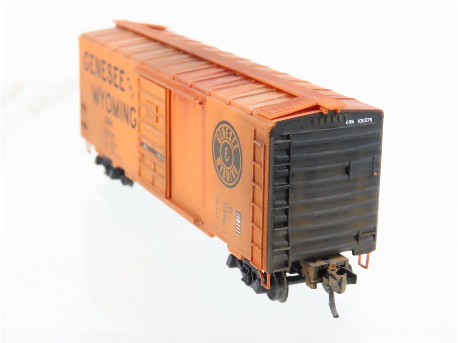 N Micro-Trains MTL 02000706 GNW Genesee & Wyoming 40' Boxcar #100079 Weathered