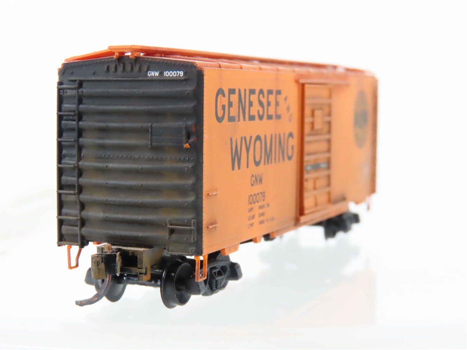 N Micro-Trains MTL 02000706 GNW Genesee & Wyoming 40' Boxcar #100079 Weathered