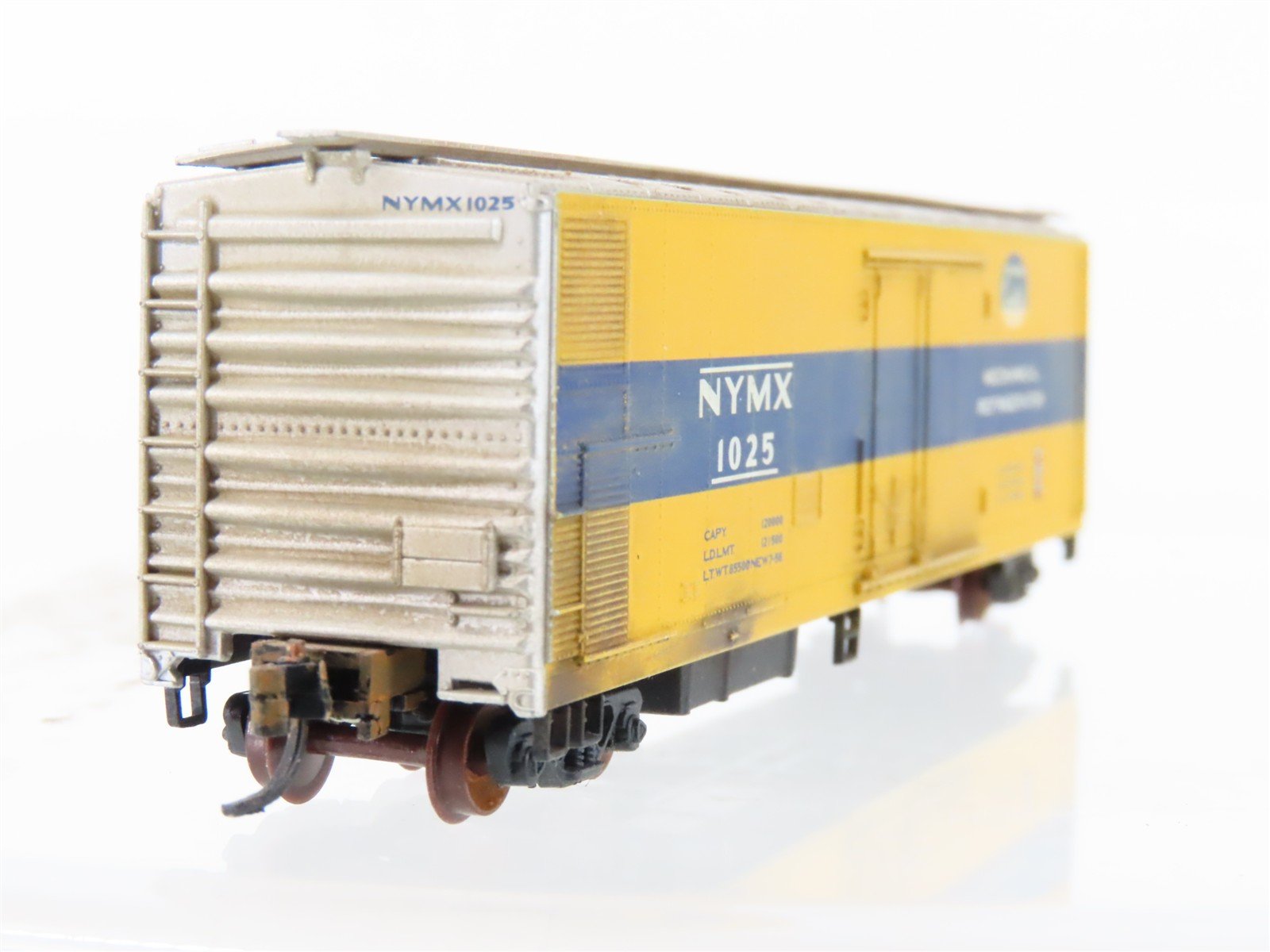 N Scale Micro-Trains MTL 69080 NYMX New York Central 51' Reefer #1025 Weathered