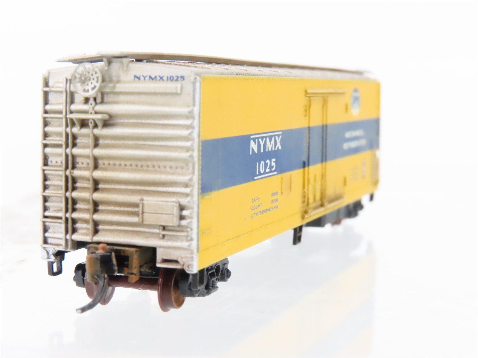 N Scale Micro-Trains MTL 69080 NYMX New York Central 51' Reefer #1025 Weathered