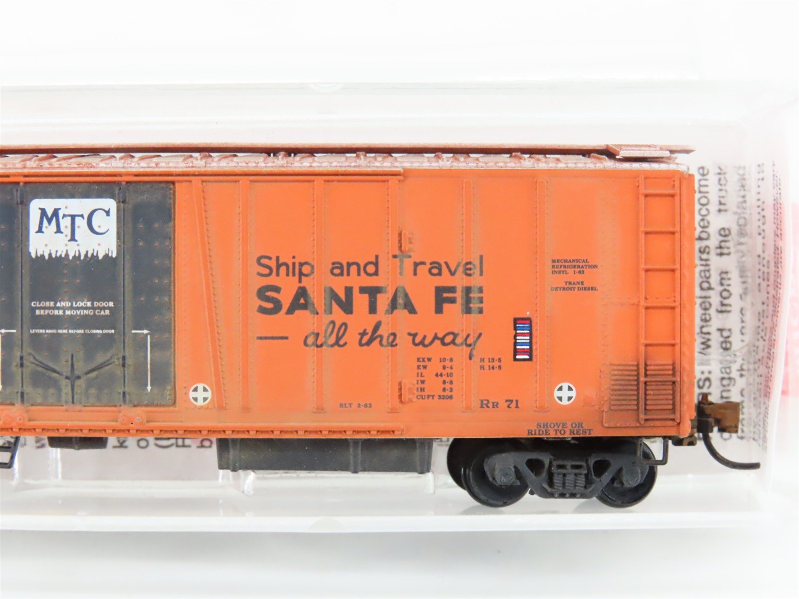 N Scale Micro-Trains MTL 70070 SFRC Santa Fe 51' Mech Reefer #1796 Weathered