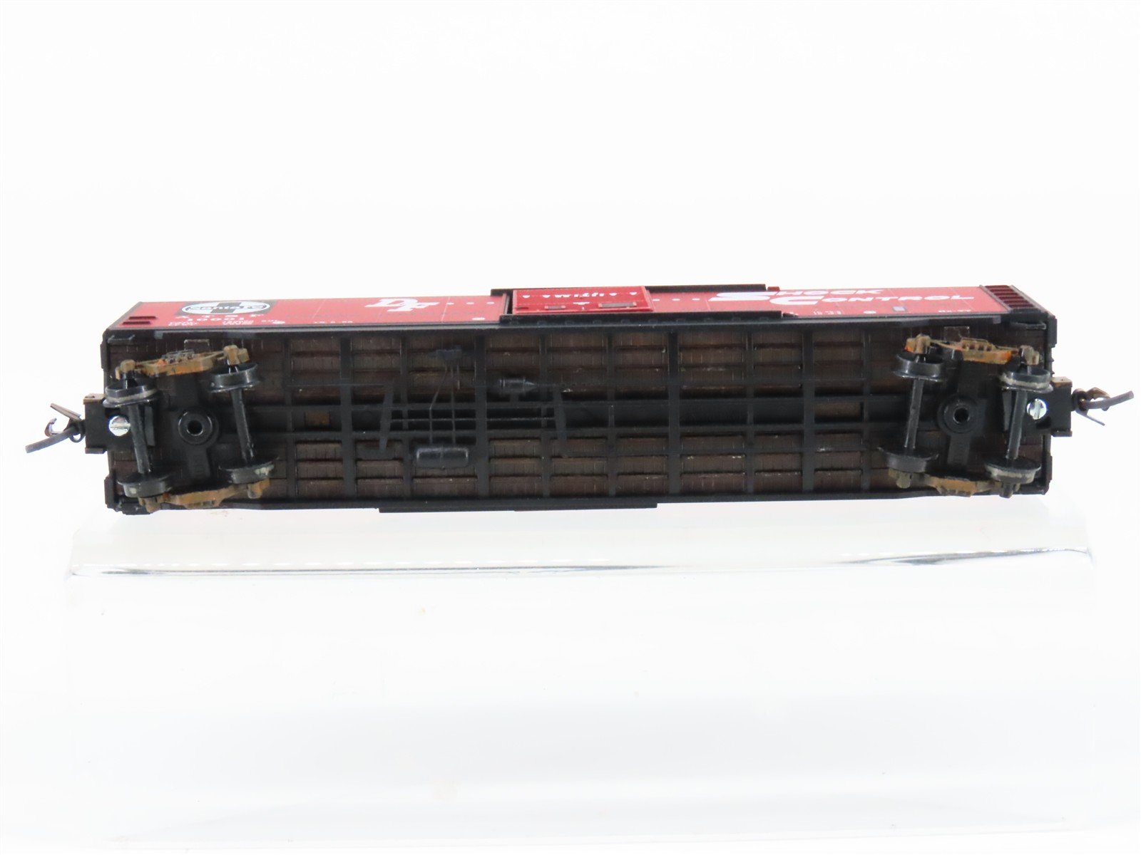 N Scale Micro-Trains MTL 31340 ATSF Santa Fe 50' Boxcar #10001 Weathered