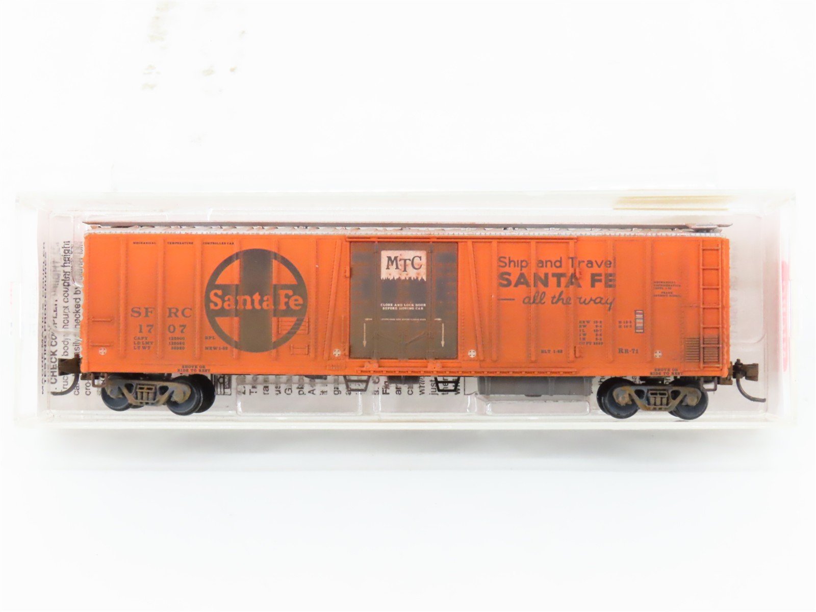 N Scale Micro-Trains MTL 70070 SFRC Santa Fe 51' Mech Reefer #1796 Weathered