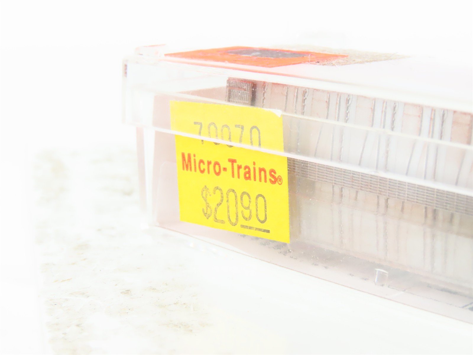 N Scale Micro-Trains MTL 70070 SFRC Santa Fe 51' Mech Reefer #1796 Weathered
