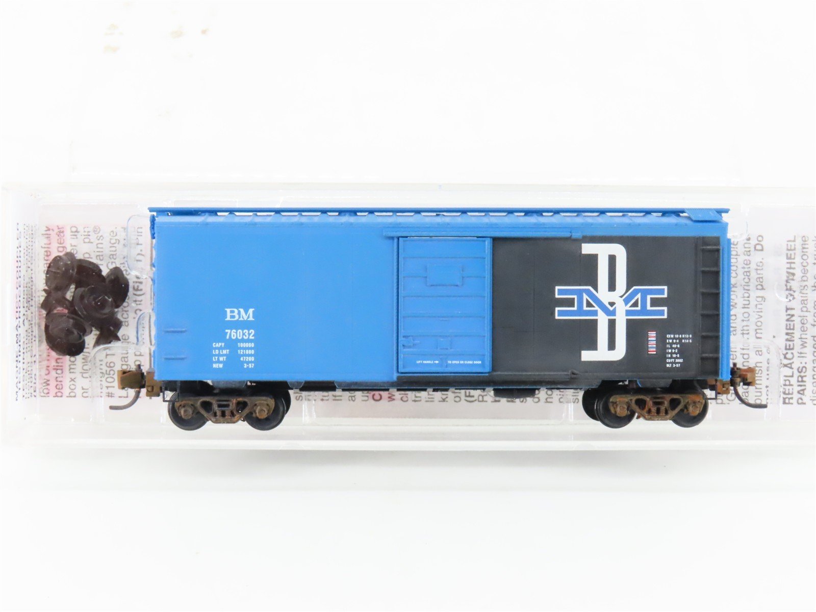 N Scale Micro-Trains MTL 02000696 B&M Boston & Maine 40' Boxcar #1796 Weathered