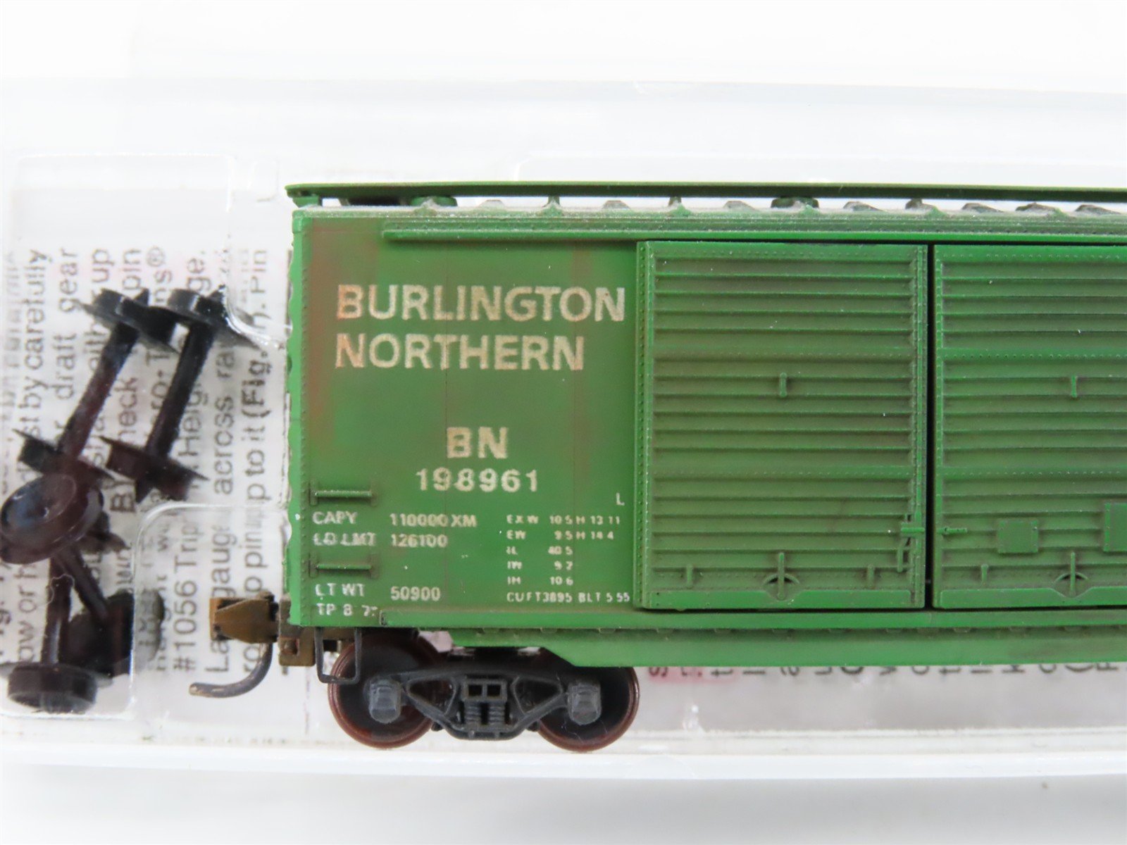 N Micro-Trains MTL 23080 BN Burlington Northern 40' Boxcar #198961 Weathered