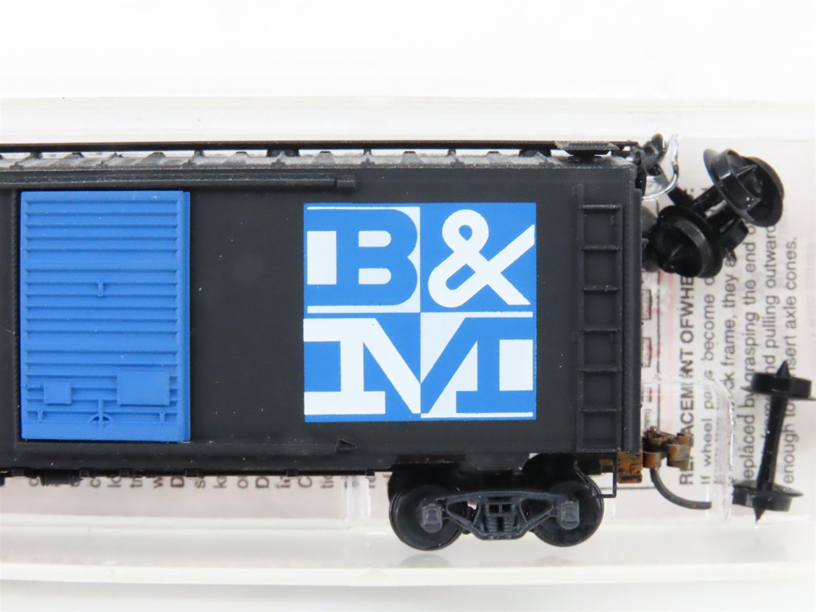 N Scale Micro-Trains MTL 20400 B&M Boston & Maine 40' Boxcar #74706 Weathered
