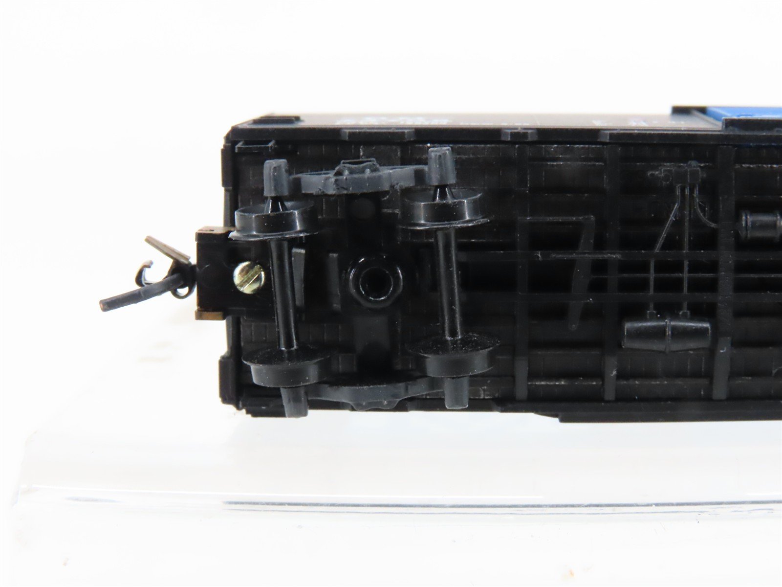 N Scale Micro-Trains MTL 20400 B&M Boston & Maine 40' Boxcar #74706 Weathered