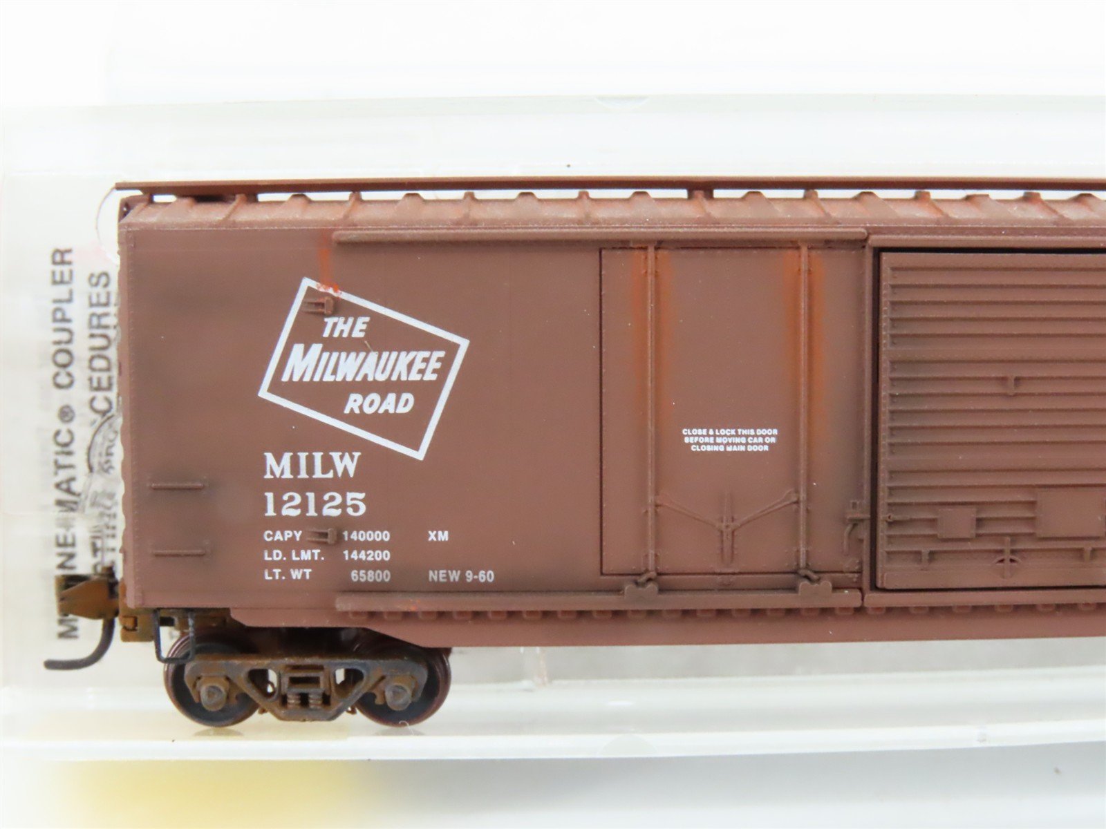 N Scale Micro-Trains MTL 33100 MILW Milwaukee Road 50' Boxcar #12125 Weathered