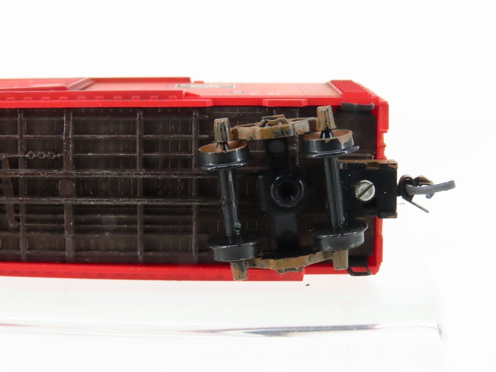 N Scale Micro-Trains MTL 22100 CBQ Burlington 40' Boxcar #41465 Weathered